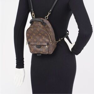 L. V Stylish backpack